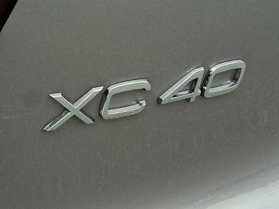 2026 Volvo XC40 B5 AWD Plus