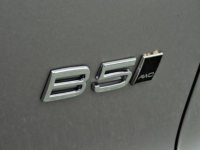 2026 Volvo XC40 B5 AWD Plus