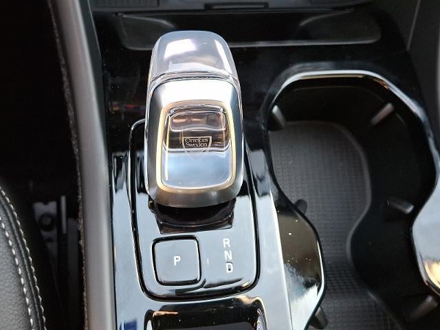 2026 Volvo XC40 B5 AWD Plus