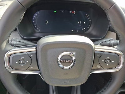 2026 Volvo XC40 B5 AWD Plus