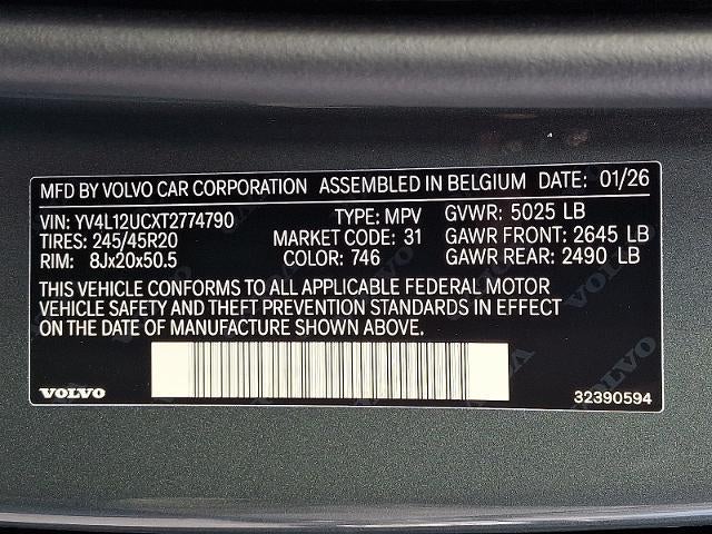 2026 Volvo XC40 B5 AWD Plus