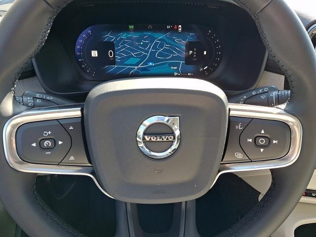 2026 Volvo XC40 B5 AWD Plus