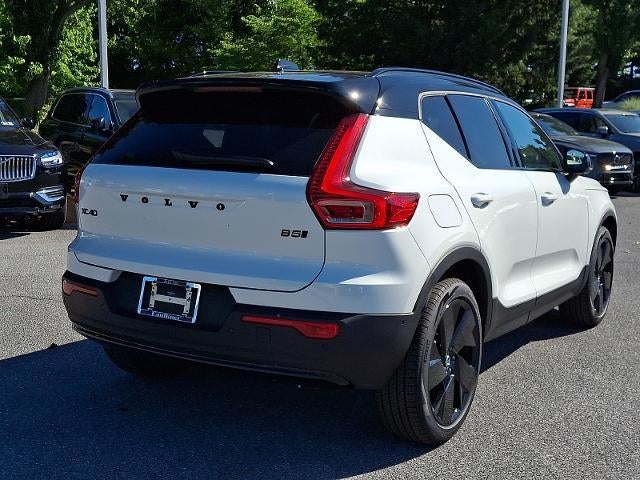 2026 Volvo XC40 B5 AWD Ultra Black Edition