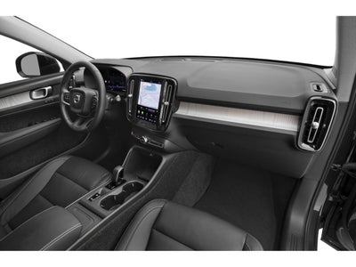 2026 Volvo XC40 B5 AWD Ultra Black Edition