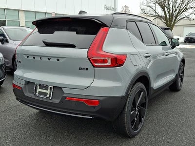 2026 Volvo XC40 B5 AWD Ultra Black Edition
