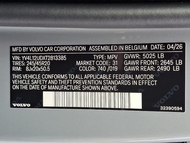 2026 Volvo XC40 B5 AWD Ultra Black Edition
