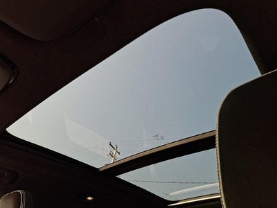 2026 Volvo XC40 B5 AWD Ultra Black Edition