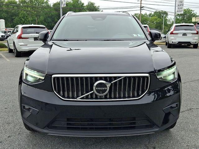 2024 Volvo XC40 B5 AWD Plus Bright Theme
