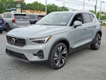 2025 Volvo XC40 B5 AWD Ultra Bright Theme