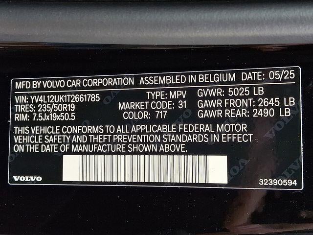 2026 Volvo XC40 B5 AWD Core