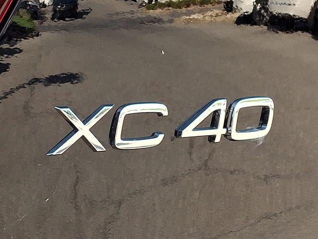 2026 Volvo XC40 B5 AWD Core