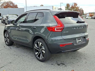 2026 Volvo XC40 B5 AWD Ultra