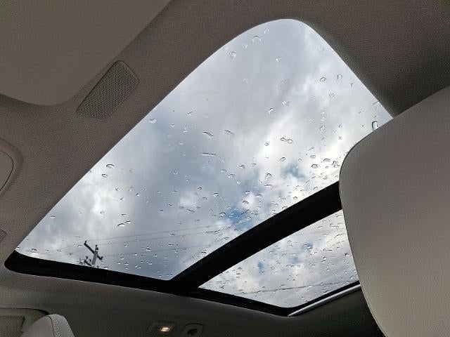 2026 Volvo XC40 B5 AWD Ultra