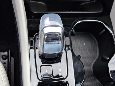 2026 Volvo XC40 B5 AWD Ultra