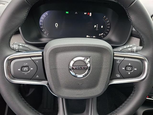 2026 Volvo XC40 B5 AWD Ultra