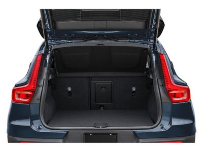 2026 Volvo XC40 B5 AWD Ultra