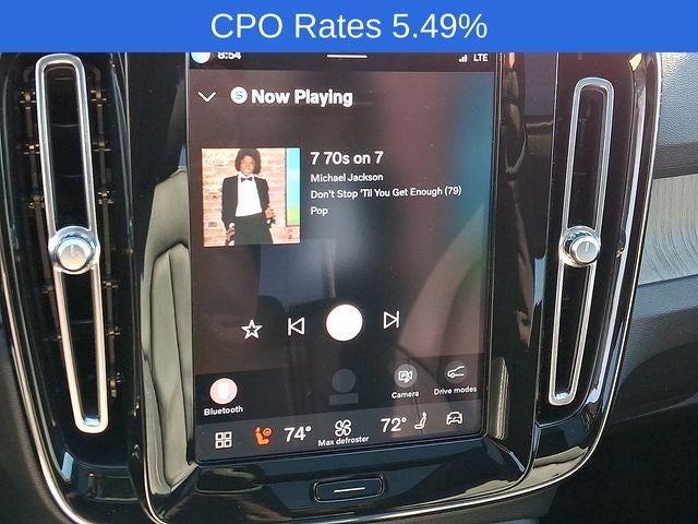 2023 Volvo XC40 B5 AWD Plus Bright Theme