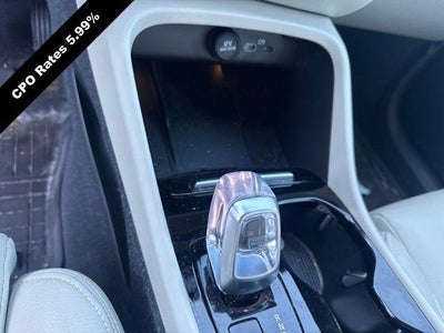2023 Volvo XC40 B5 AWD Plus Dark Theme