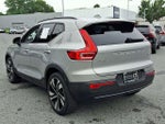 2023 Volvo XC40 B5 AWD Plus Dark Theme