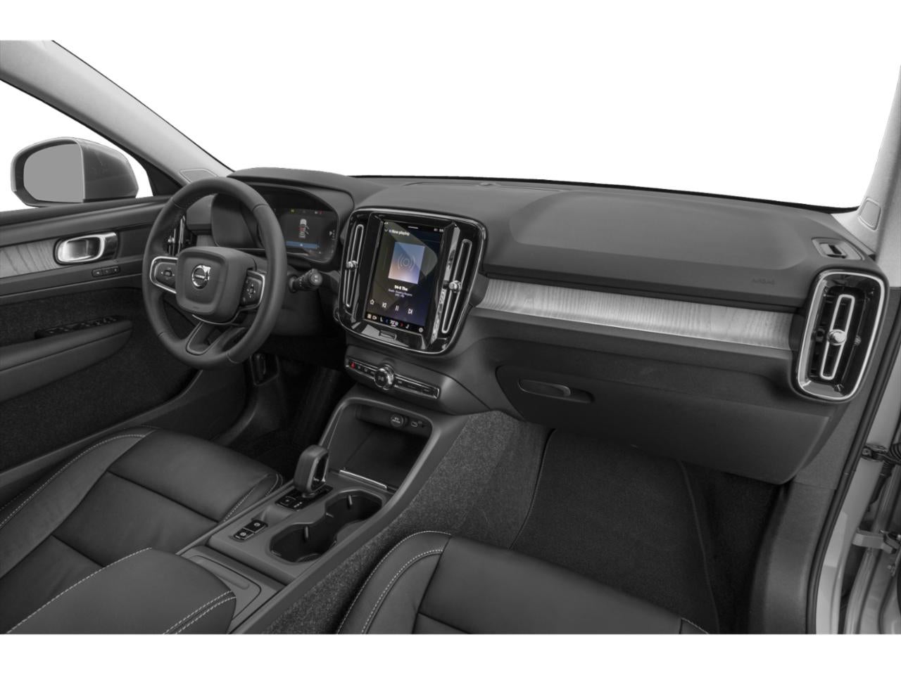 2023 Volvo XC40 B5 AWD Ultimate Dark Theme