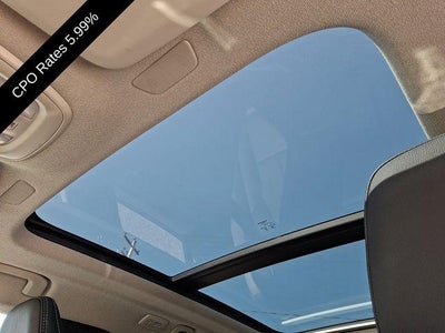 2023 Volvo XC40 B5 AWD Ultimate Dark Theme