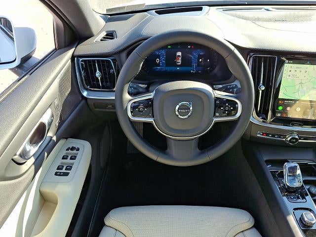 2026 Volvo V60 Cross Country B5 AWD Ultra