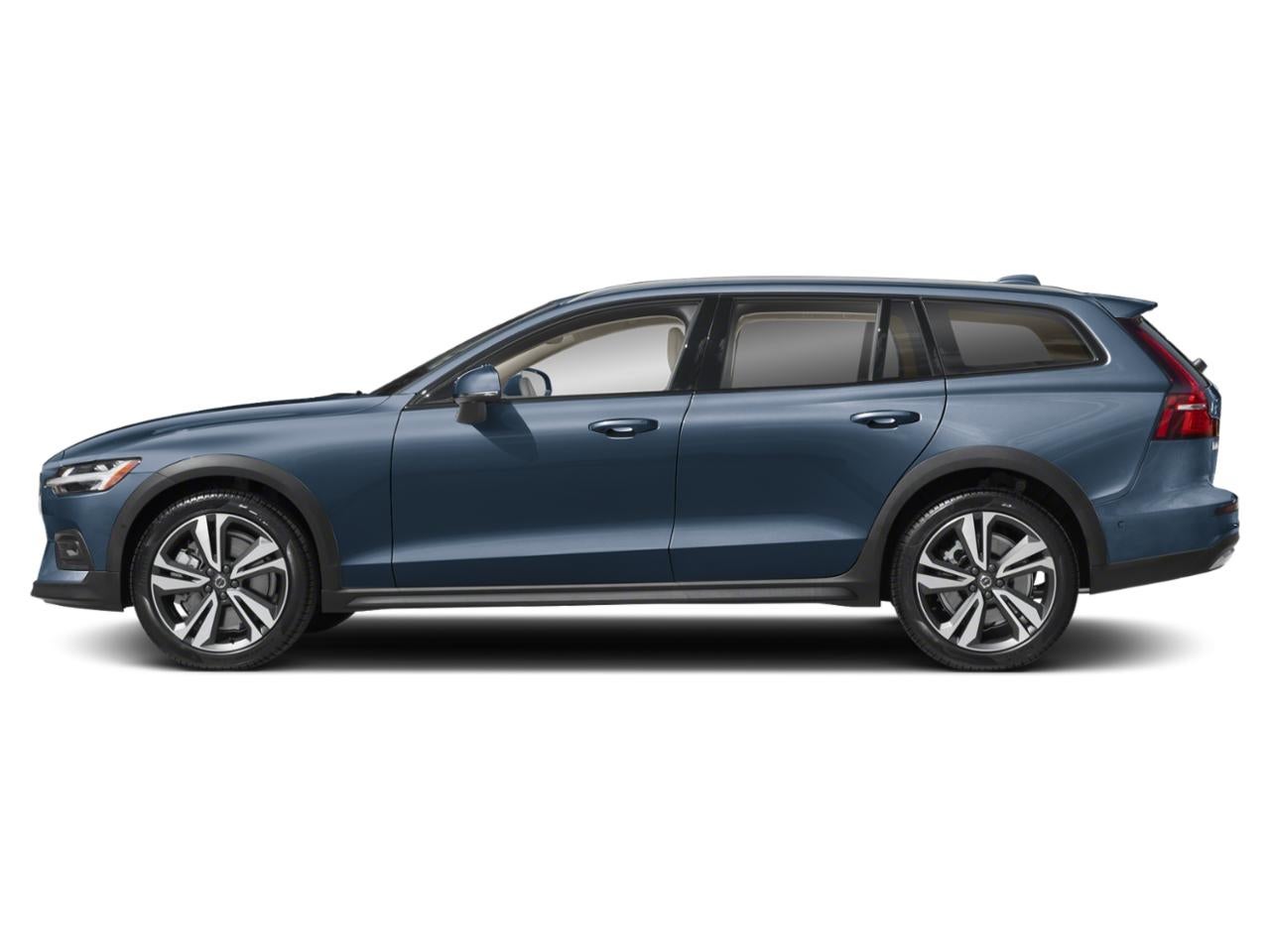 2024 Volvo V60 Cross Country B5 AWD Plus