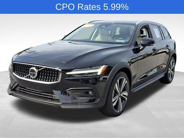 2024 Volvo V60 Cross Country B5 AWD Plus