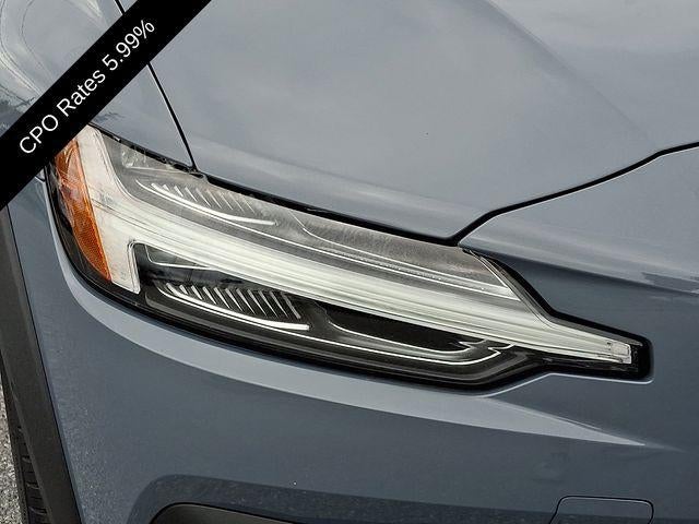 2024 Volvo V60 Cross Country B5 AWD Plus