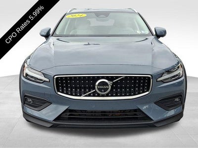 2024 Volvo V60 Cross Country B5 AWD Plus