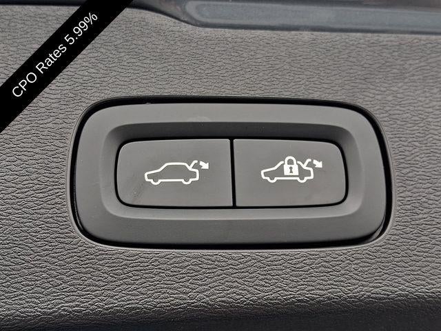 2024 Volvo V60 Cross Country B5 AWD Plus