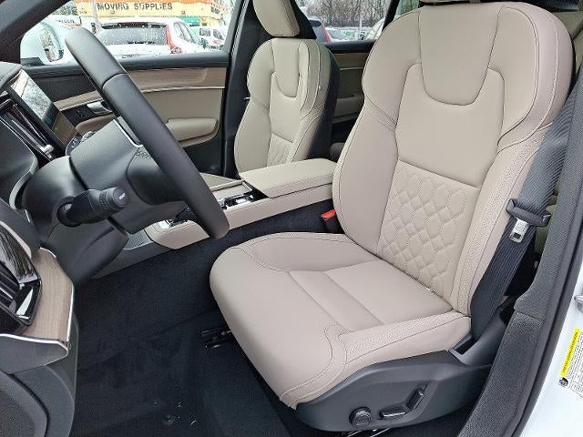 2026 Volvo XC90 B5 AWD Plus 7-Seater