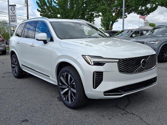 2026 Volvo XC90 B5 AWD Core 7-Seater