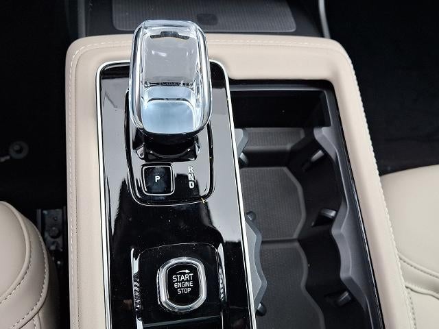 2026 Volvo XC90 B5 AWD Core 7-Seater