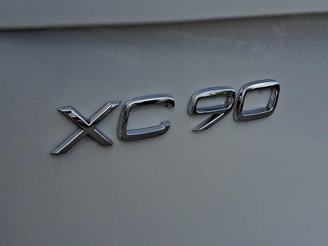 2026 Volvo XC90 B5 AWD Core 7-Seater