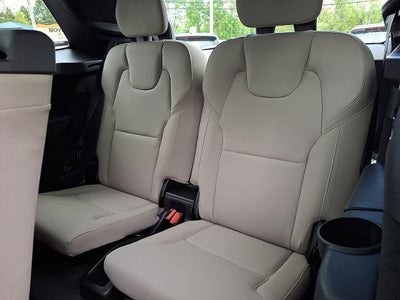 2026 Volvo XC90 B5 AWD Core 7-Seater