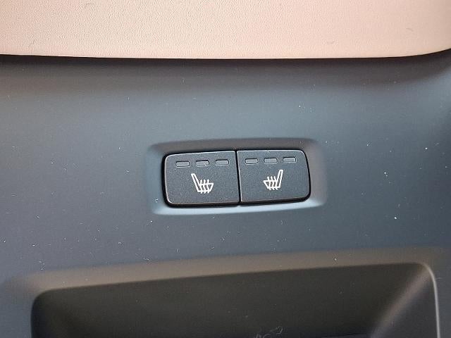 2026 Volvo XC60 B5 AWD Plus