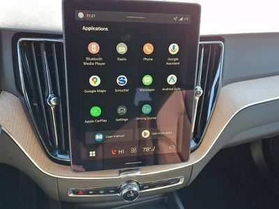 2026 Volvo XC60 B5 AWD Plus