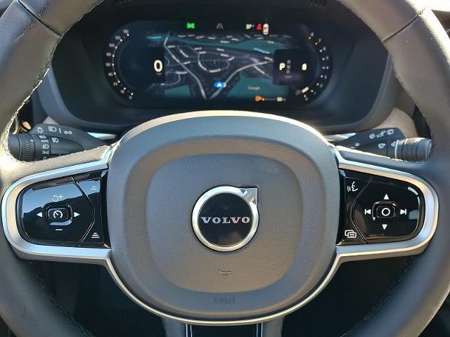 2026 Volvo XC60 B5 AWD Plus