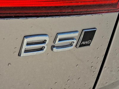 2026 Volvo XC60 B5 AWD Plus