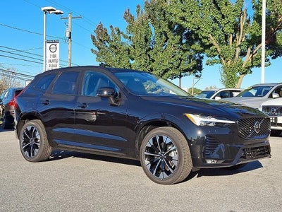 2026 Volvo XC60 B5 AWD Plus