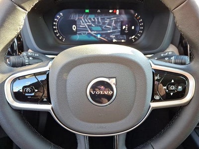 2026 Volvo XC60 B5 AWD Plus