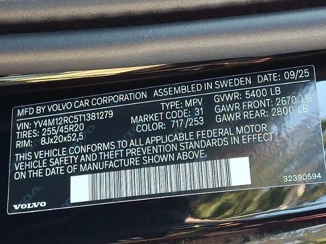 2026 Volvo XC60 B5 AWD Plus