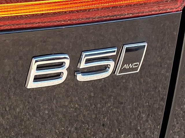 2026 Volvo XC60 B5 AWD Plus