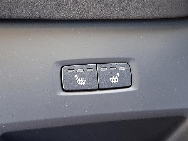 2026 Volvo XC60 B5 AWD Plus