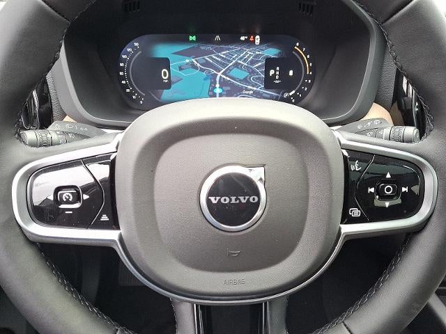 2026 Volvo XC60 B5 AWD Plus