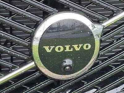 2026 Volvo XC60 B5 AWD Plus