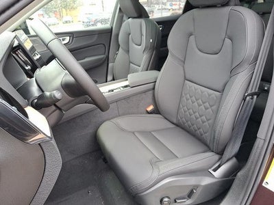 2026 Volvo XC60 B5 AWD Plus