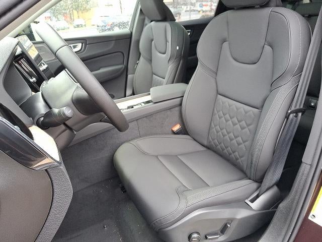 2026 Volvo XC60 B5 AWD Plus