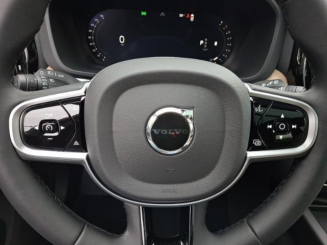 2026 Volvo XC60 B5 AWD Plus